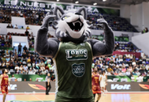 Lobos Puebla debuta en la LNBP con apoyo de la afición poblana