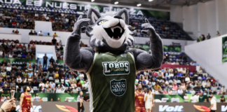 Lobos Puebla debuta en la LNBP con apoyo de la afición poblana