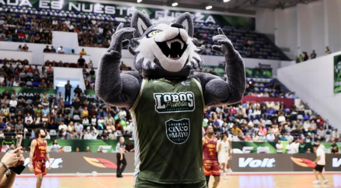 Lobos Puebla debuta en la LNBP con apoyo de la afición poblana