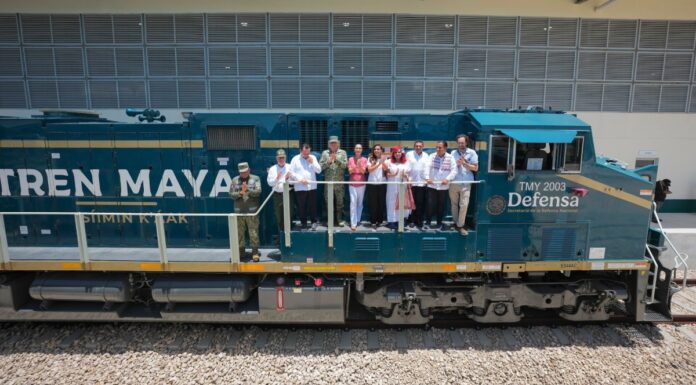 Sheinbaum anuncia las primeras 12 locomotoras del Tren Maya de carga