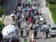 Acusan “acarreo” de oaxaqueños en marcha a favor de alcaldesa de Acatlán