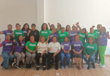 Norma Pimentel se reúne con mujeres líderes del distrito 9