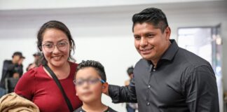 DIF Cuautlancingo entrega 476 lentes a niñas y niños