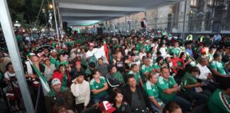 En Zócalo, 100 mil personas vieron transmisiones de partidos