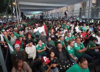 En Zócalo, 100 mil personas vieron transmisiones de partidos