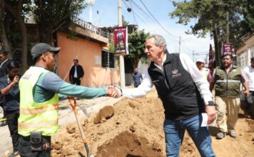 Pepe Chedraui supervisa pavimentación en Guadalupe Hidalgo 2da. Sección