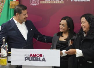 Armenta presenta avances de mecanización agrícola en Puebla
