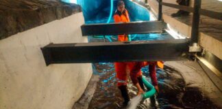 Realizan lavado en Puente de Bubas tras lluvias