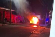 En Chiautzingo queman patrulla que arrolló a una mujer