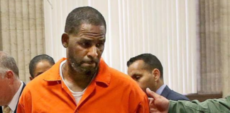 R. Kelly solicita a Trump reducir su condena de 30 años por crímenes sexuales