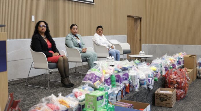 Congreso de Puebla entrega insumos a mujeres privadas de la libertad