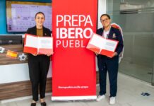 Preparatoria IBERO Puebla firma convenio de becas académicas