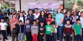 Lupita Cuautle encabeza reforestación en primaria de San Rafael Comac