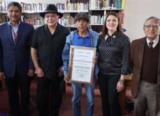 Zacatlán reconoce a cronista con 48 años al frente de biblioteca