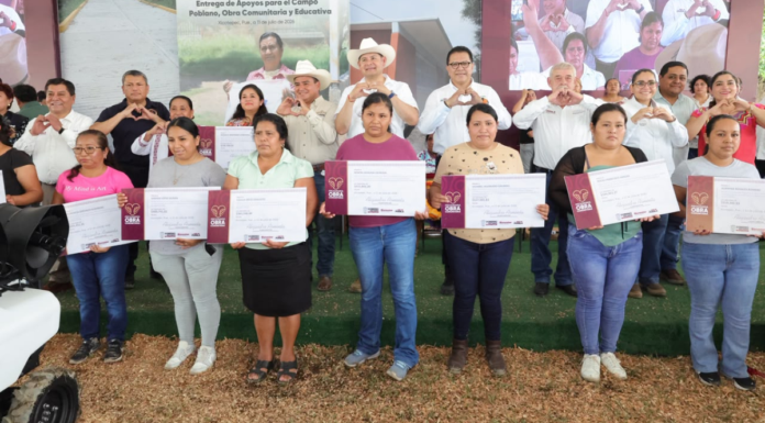 Anuncian más obras, maquinaria y apoyos para la Sierra Norte