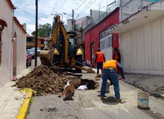 Por aparición de socavón, piden cambio de pavimento en colonia Buenos Aires