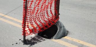 Surge socavón en colonia Tepeyac por falta de mantenimiento a tuberías