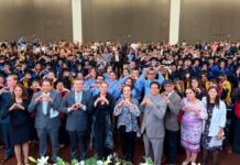 Laura Artemisa acompaña graduación en la UPN 211