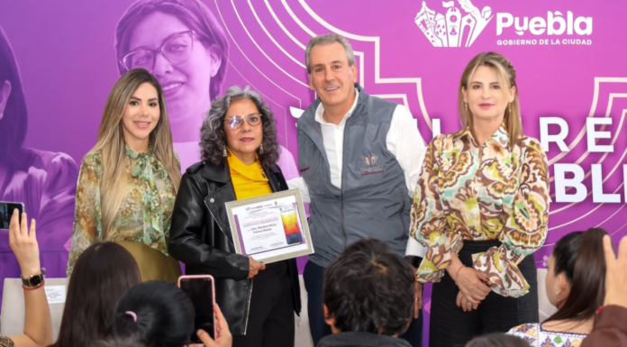 Puebla capital conmemora 15 años del Violentómetro