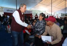 Pepe Chedraui encabeza jornada “Día del Pueblo” en Xonaca