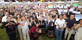 Entregan apoyos y maquinaria para el campo en Zacapoaxtla