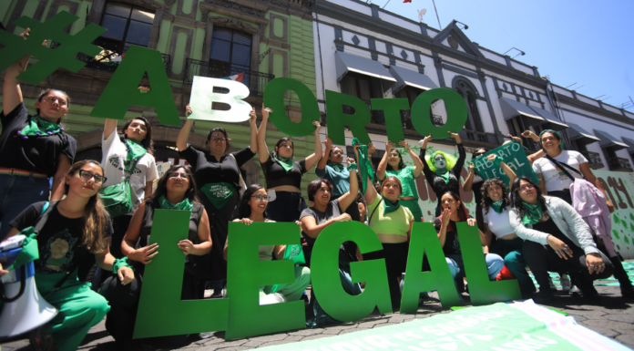 Puebla enfrenta retos en acceso al aborto legal, revela informe
