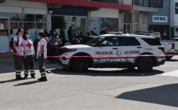 Balean a tres hombres tras retirar dinero en La Paz