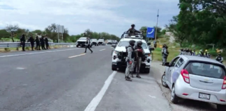 Bloquean supercarretera Cuacnopalan-Oaxaca por protesta vecinal
