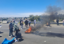 Bloquean la México–Puebla por desaparición de mujer en Moyotzingo