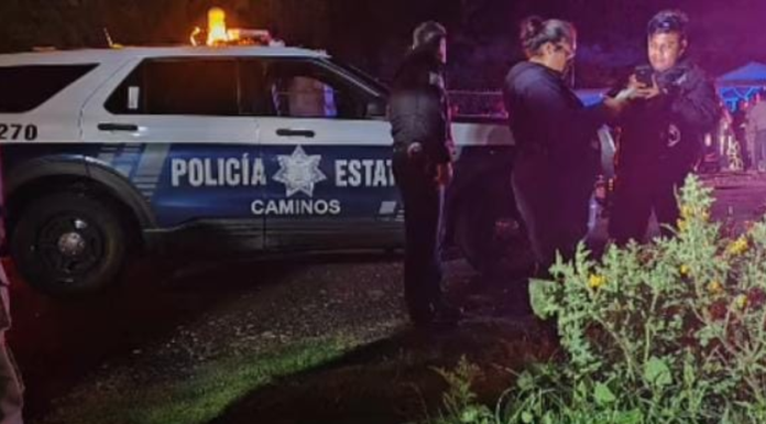 Conductor muere tras caer a barranca en Tlalancaleca