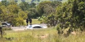 Cuatro cuerpos son localizados dentro de vehículo en Cuautinchán