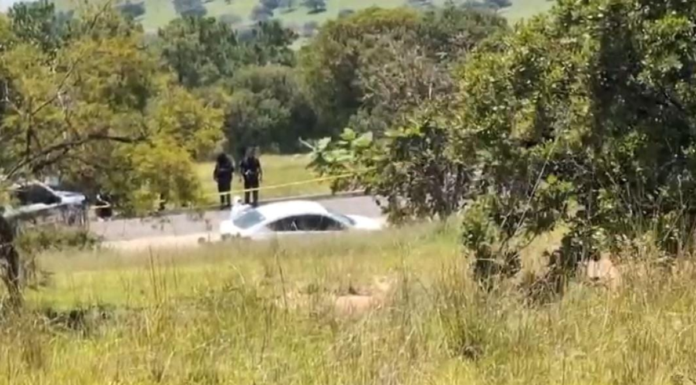 Cuatro cuerpos son localizados dentro de vehículo en Cuautinchán
