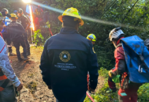 Hallan dos cuerpos en Gruta Chichicazapan; falta una persona