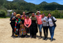 Egresadas IBERO Puebla usan danza para apoyar a madres cuidadoras