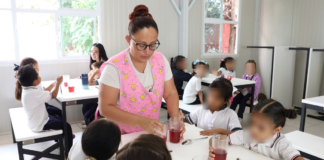 Inauguran desayunador escolar en el Jardín de Niños La Flor