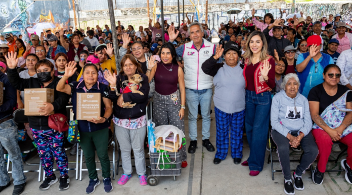 DIF Puebla Capital entrega despensas en La Margarita y Clavijero
