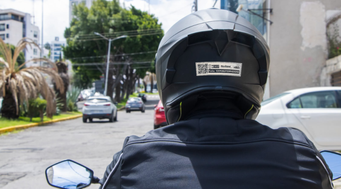 Iniciará entrega gratuita de distintivos para motociclistas en Puebla