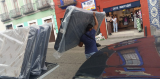 Continúa entrega de apoyos a damnificados por lluvias en Puebla