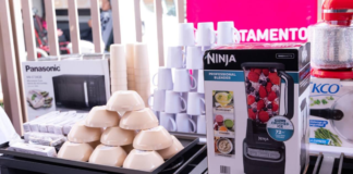 Lupita Cuautle entrega equipamiento para desayunadores escolares