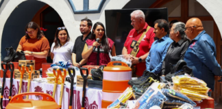Tonantzin Fernández entrega equipamiento a Brigada Pluvial