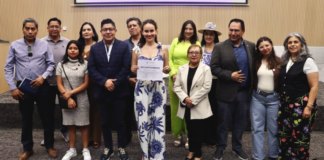 Egresada Anáhuac Puebla participa en foro sobre liderazgo femenino
