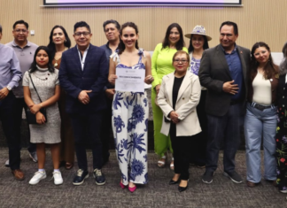 Egresada Anáhuac Puebla participa en foro sobre liderazgo femenino
