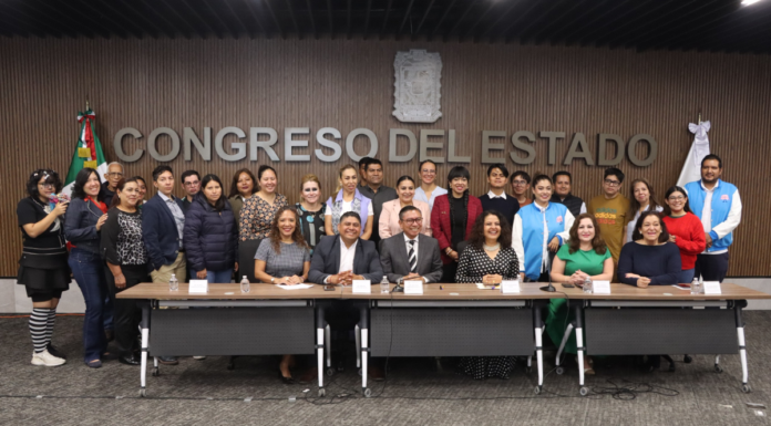 José Luis Figueroa inaugura foro sobre inclusión y neurodiversidad