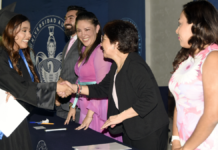 BUAP gradúa a 215 estudiantes de la Prepa Izúcar de Matamoros