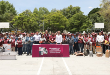 Pepe Chedraui entrega herramienta a personal de Servicios Públicos