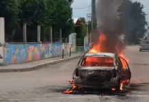 Incendian vivienda y vehículos de presuntos delincuentes en Tecamachalco