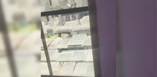 Comerciantes frustran robo a joyería en el Centro de Puebla