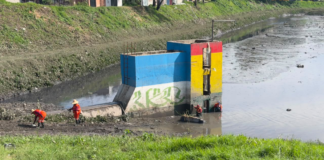 Limpian vaso regulador Puente Negro ante fuertes lluvias