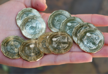 Banxico emite monedas conmemorativas por justa futbolística