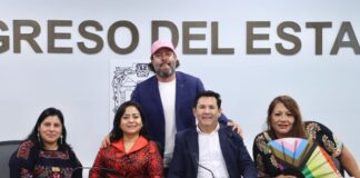 Diputados se reúnen con Asociación Amores Perros para promover bienestar animal